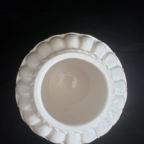 Vintage Pottery White Flower Weaved  Round Vase# - Picture 2 of 8